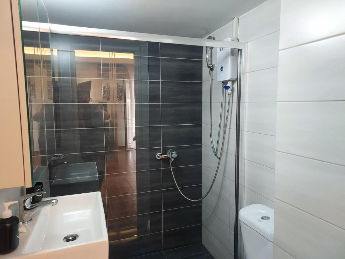 Апартаменти Acropolis Metro Station Flat 2 Афіни Екстер'єр фото